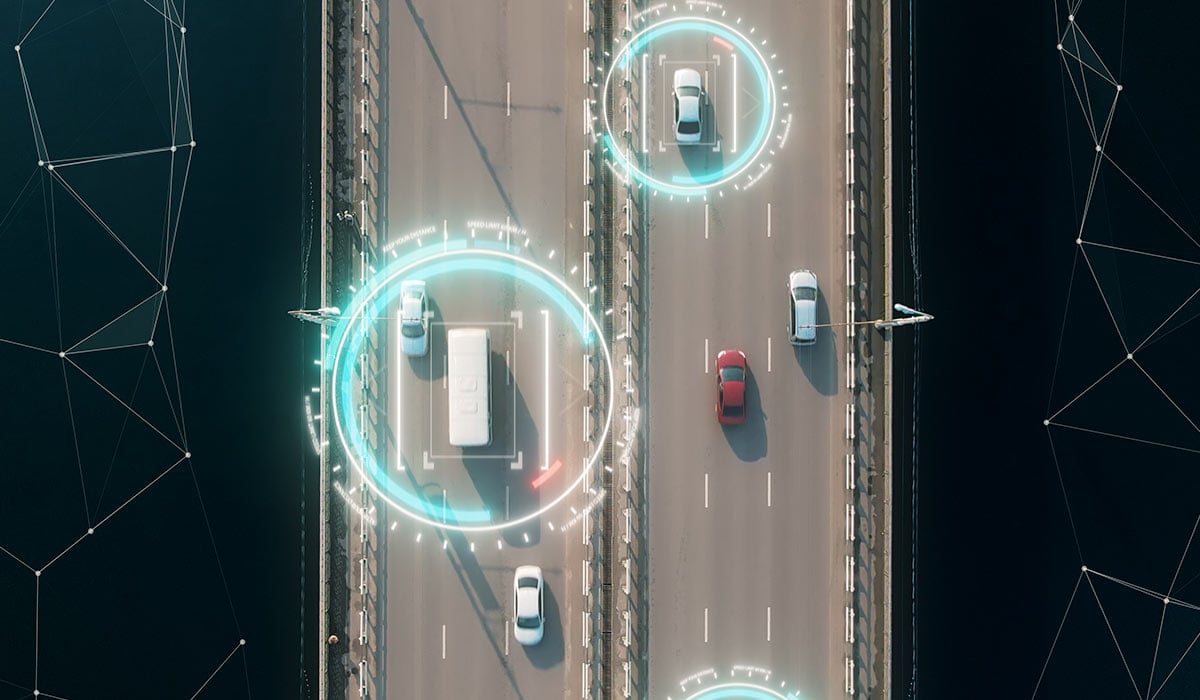 Advanced Vehicle Tracking Systems: 5 Essential Safety Features